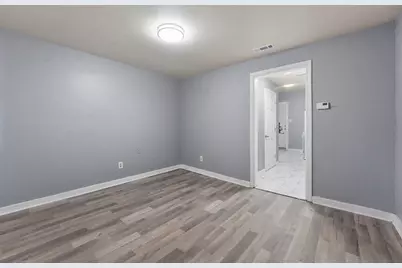 3906 Catalpa Street, East Chicago, IN 46312 - Photo 4