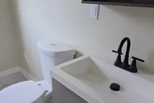 3906 Catalpa St, East Chicago, IN 46312 - Photo 4