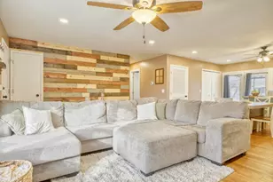 400 Woodbridge Dr, Lowell, IN 46356 - Photo 2