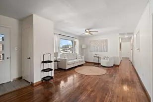 140 Lexington St, Valparaiso, IN 46385 - Photo 8