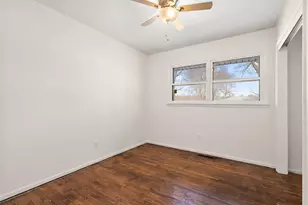 140 Lexington St, Valparaiso, IN 46385 - Photo 10