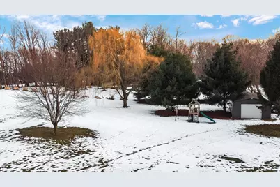 588 Mayapple Drive, Westville, IN 46391 - Photo 6