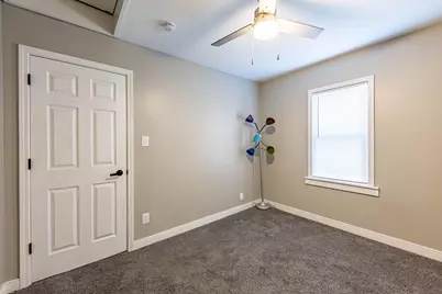 6923 Alabama Avenue, Hammond, IN 46323 - Photo 18