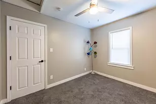 6923 Alabama Ave, Hammond, IN 46323 - Photo 18