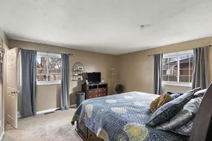 403 Sherman Dr, Valparaiso, IN 46385 - Photo 14