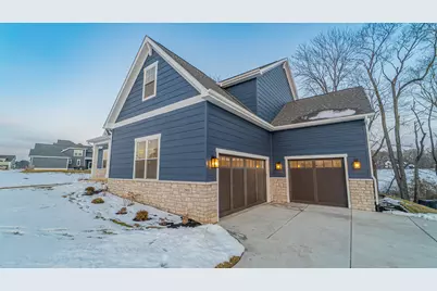 2900 Whispering Brook Lane, Valparaiso, IN 46385 - Photo 4