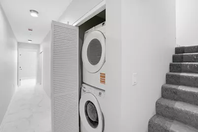 1540 119th Street #201, Whiting, IN 46394 - Photo 12