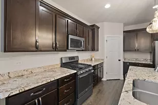 10160 Privet Dr, Crown Point, IN 46307 - Photo 10