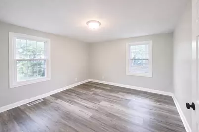 6651 Rhode Island Avenue, Hammond, IN 46323 - Photo 8