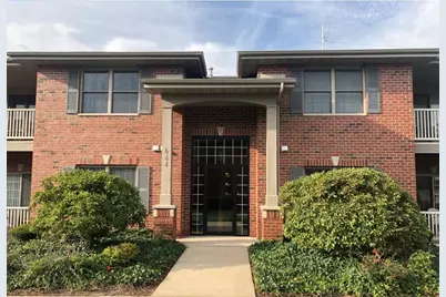 644 Cambridge Court #1b, Munster, IN 46321 - Photo 1