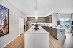 25 Levanno Dr, Crown Point, IN 46307 - Photo 12