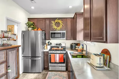 1049 E 117th Place, Crown Point, IN 46307 - Photo 8