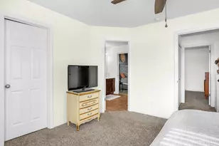 1049 E 117th Pl, Crown Point, IN 46307 - Photo 20