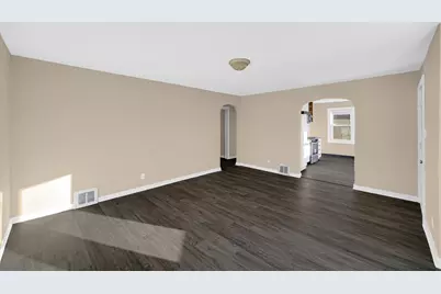 721 N Woodland Avenue, Michigan City, IN 46360 - Photo 12