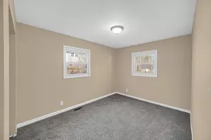 721 N Woodland Ave, Michigan City, IN 46360 - Photo 16