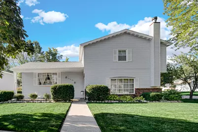 659 Lorraine Drive, Valparaiso, IN 46385 - Photo 2