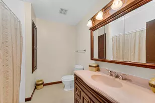 659 Lorraine Dr, Valparaiso, IN 46385 - Photo 18