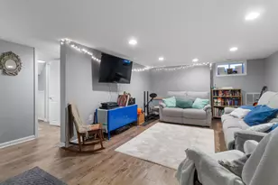 1008 Elmhurst Ave, Valparaiso, IN 46385 - Photo 16