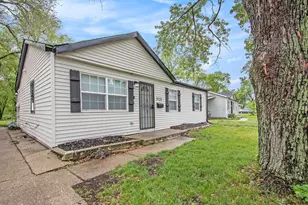 1121 Dekalb St, Gary, IN 46403 - Photo 18