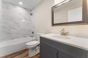 2807 W 63rd Ln, Merrillville, IN 46410 - Photo 16