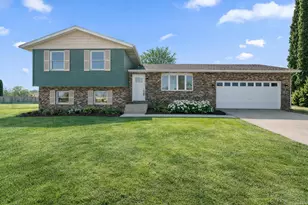 2807 W 63rd Ln, Merrillville, IN 46410 - Photo 1