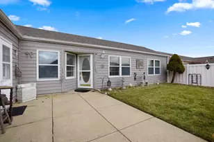 321 Valley Ct, Lowell, IN 46356 - Photo 24