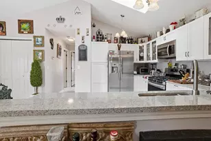 321 Valley Ct, Lowell, IN 46356 - Photo 6