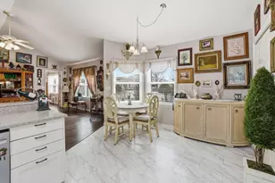 321 Valley Ct, Lowell, IN 46356 - Photo 8