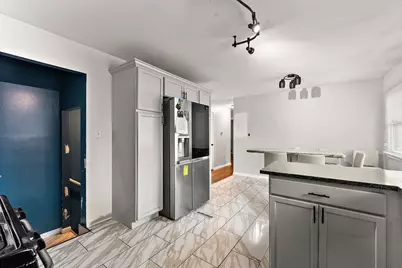 1142 W 72nd Lane, Merrillville, IN 46410 - Photo 4