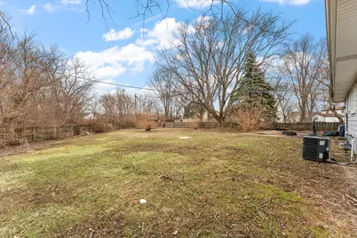 1142 W 72nd Lane, Merrillville, IN 46410 - Photo 18