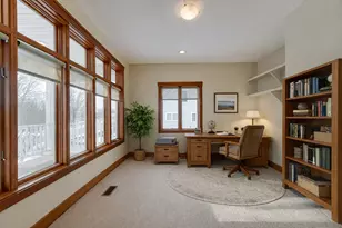 2425 Dickinson Rd, Chesterton, IN 46304 - Photo 10