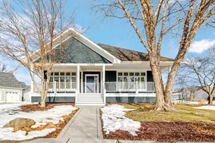 2425 Dickinson Rd, Chesterton, IN 46304 - Photo 2