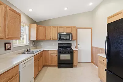 5 Harmel Drive, Valparaiso, IN 46383 - Photo 6