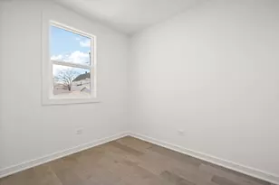 2017 Clark St, Whiting, IN 46394 - Photo 16