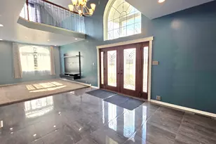 205 W Pearl St, Hamlet, IN 46532 - Photo 4