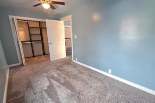 205 W Pearl St, Hamlet, IN 46532 - Photo 38