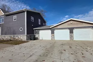 205 W Pearl St, Hamlet, IN 46532 - Photo 54