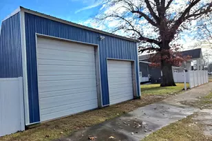 205 W Pearl St, Hamlet, IN 46532 - Photo 42