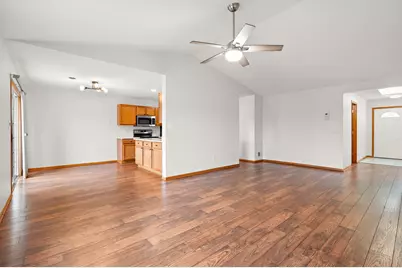 1065 Easy Street #C, Crown Point, IN 46307 - Photo 2