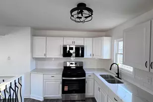 3944 S Grover Ave, Hammond, IN 46327 - Photo 2