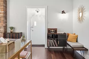 1609 Caroline Ave, Whiting, IN 46394 - Photo 4