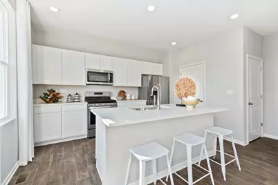 587 Osburn Street, Hebron, IN 46341 - Photo 4