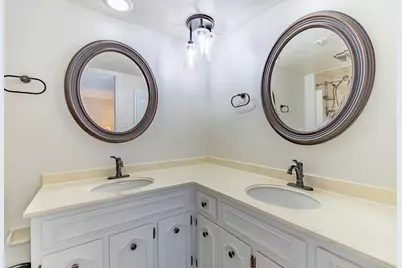 2288 Bordeaux Walk #D2, Highland, IN 46322 - Photo 16