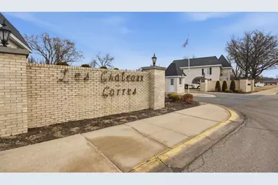 2288 Bordeaux Walk #D2, Highland, IN 46322 - Photo 16