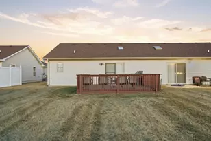 7696 Jackson St, Merrillville, IN 46410 - Photo 18