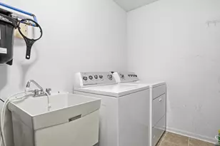 7696 Jackson St, Merrillville, IN 46410 - Photo 16