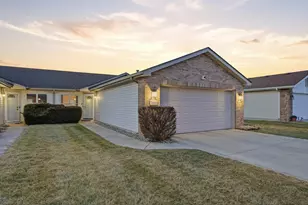 7696 Jackson St, Merrillville, IN 46410 - Photo 1