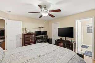 7696 Jackson St, Merrillville, IN 46410 - Photo 10