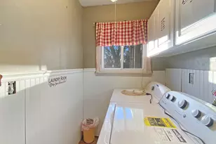 703 N Glenwood Ave, Griffith, IN 46319 - Photo 16