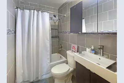 703 N Glenwood Avenue, Griffith, IN 46319 - Photo 4